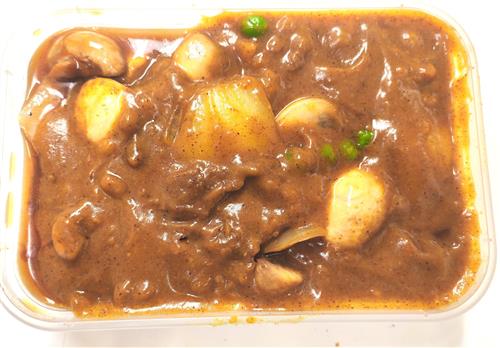 77A________mushrooms and green pea curry